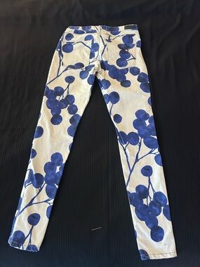 Maison Scotch Cream Jeans with Bold Blue Spot Print